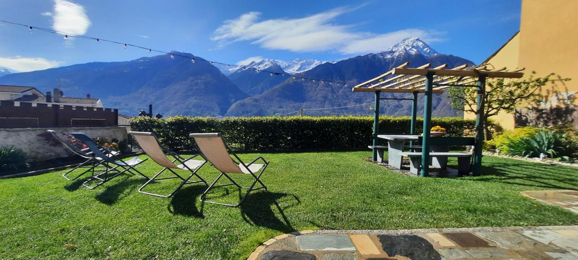 Appartamento Belvedere Dubino エクステリア 写真